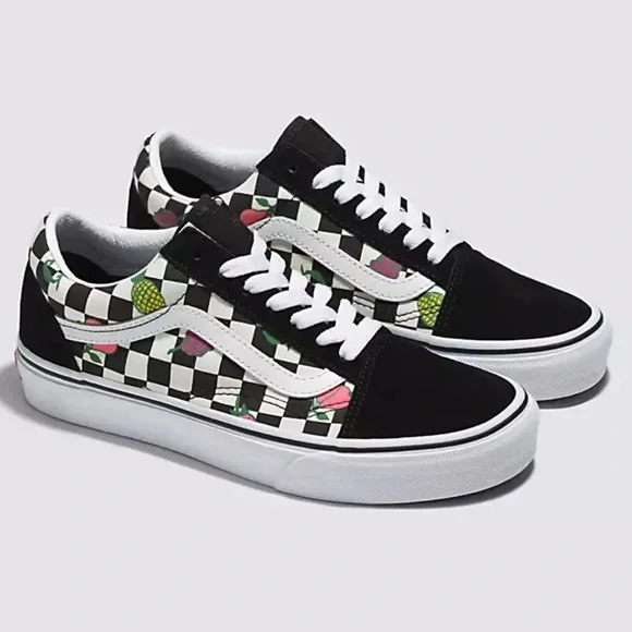 Vans Fruit Checkerboard Old Skool Sneakers 🫶 - Picture 1 of 9